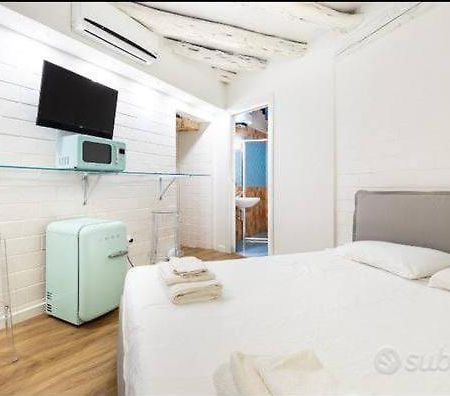 Abbalughente Central Rooms Cagliari Dış mekan fotoğraf